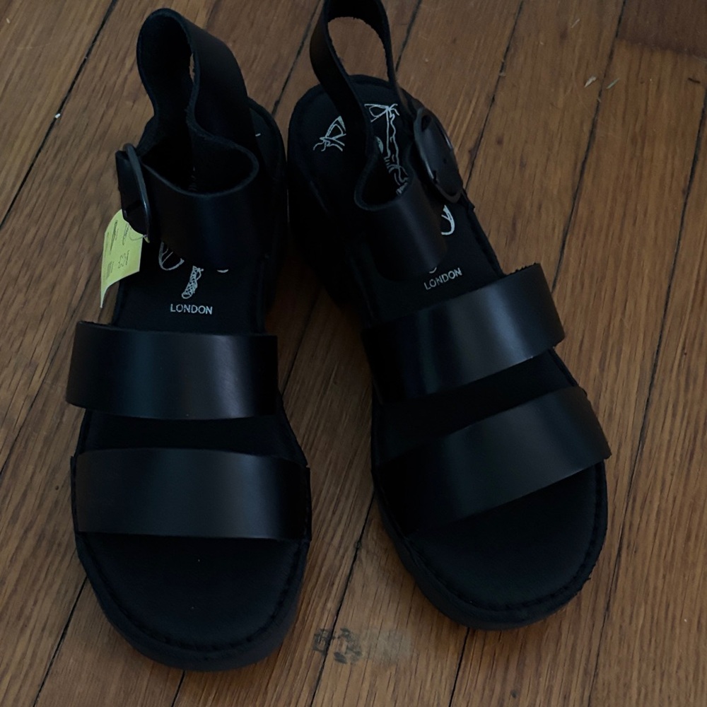 Fly London Black Buckle Sandals NIB